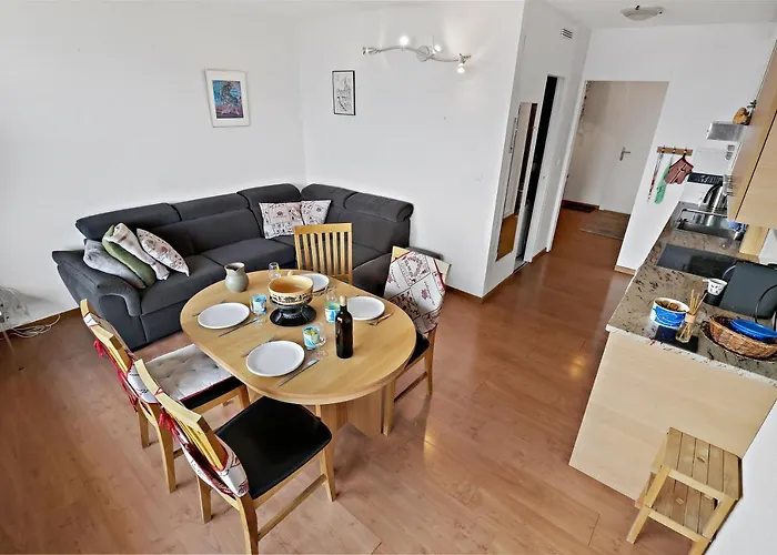 Chaleureux Avec Magnifique Vue Appartement Crans-Montana